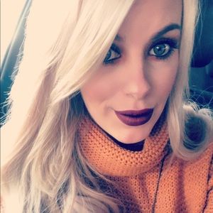 Meet your Posher, Natalie